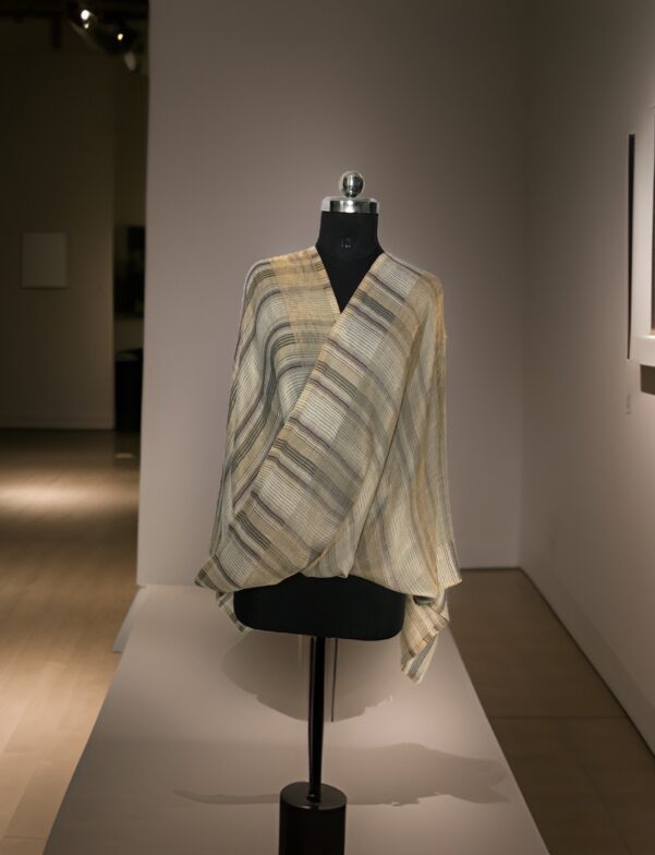 REVERSIBLE STRIPES DESIGN ZARI STOLE