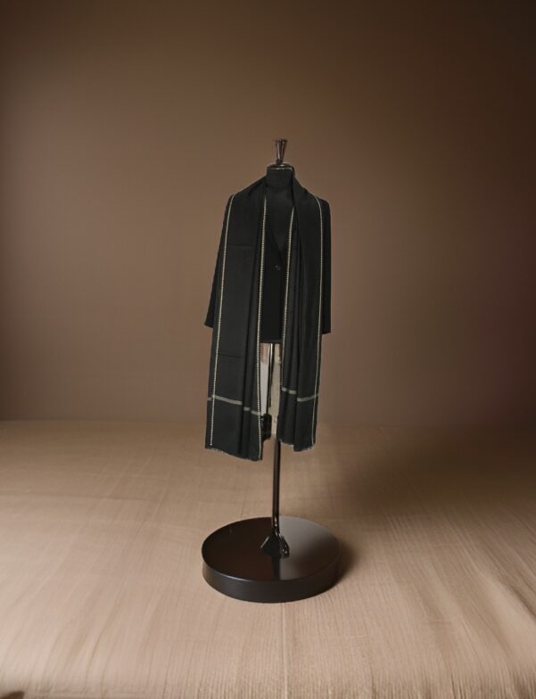 CONTRAST BORDER LOHI